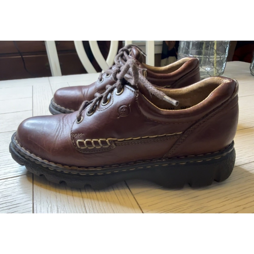 BORN Women's Brown Leather Lace-Up‎ Hand Crafted Sz 8.5 M Chunky Oxford Shoes